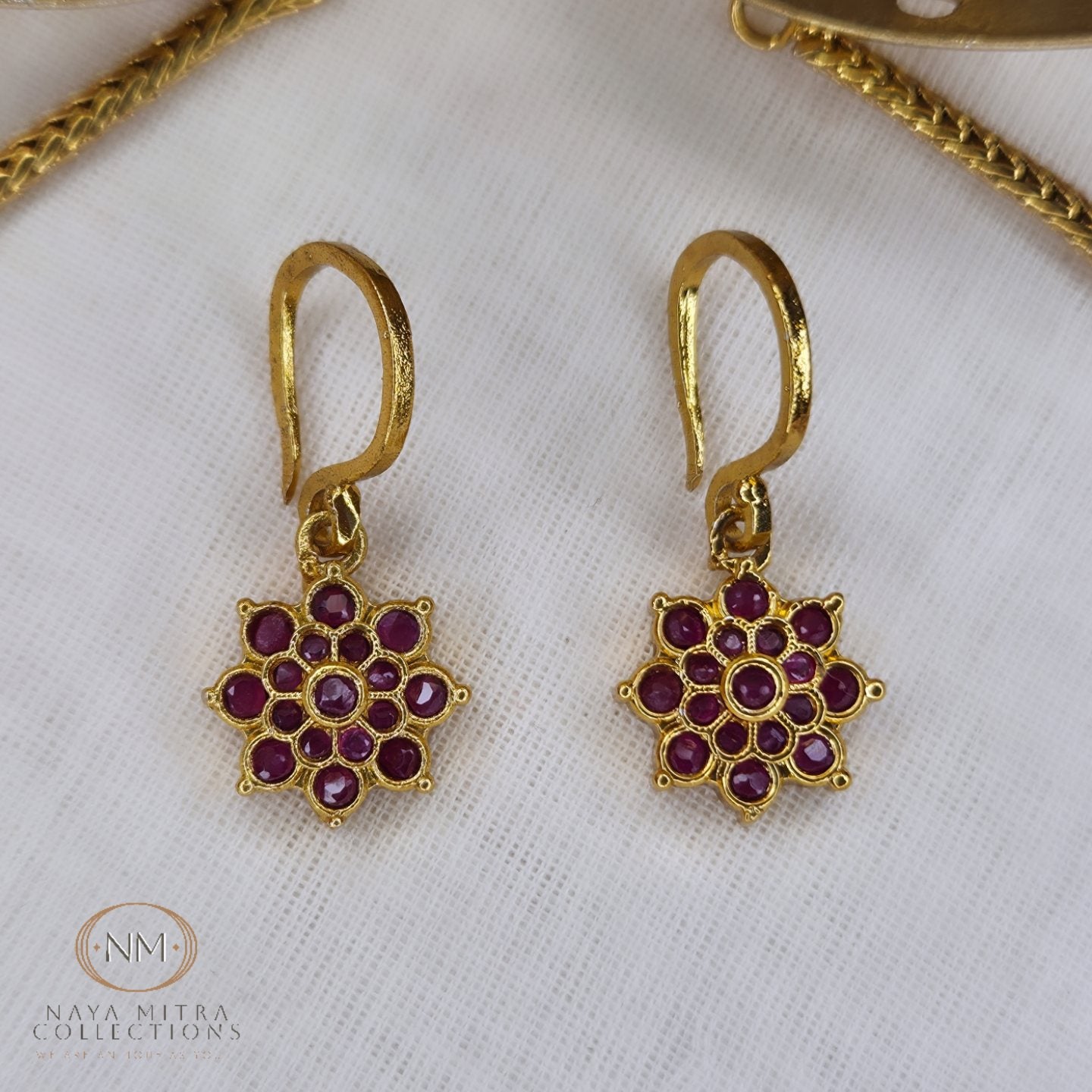 Lady Finger Necklace