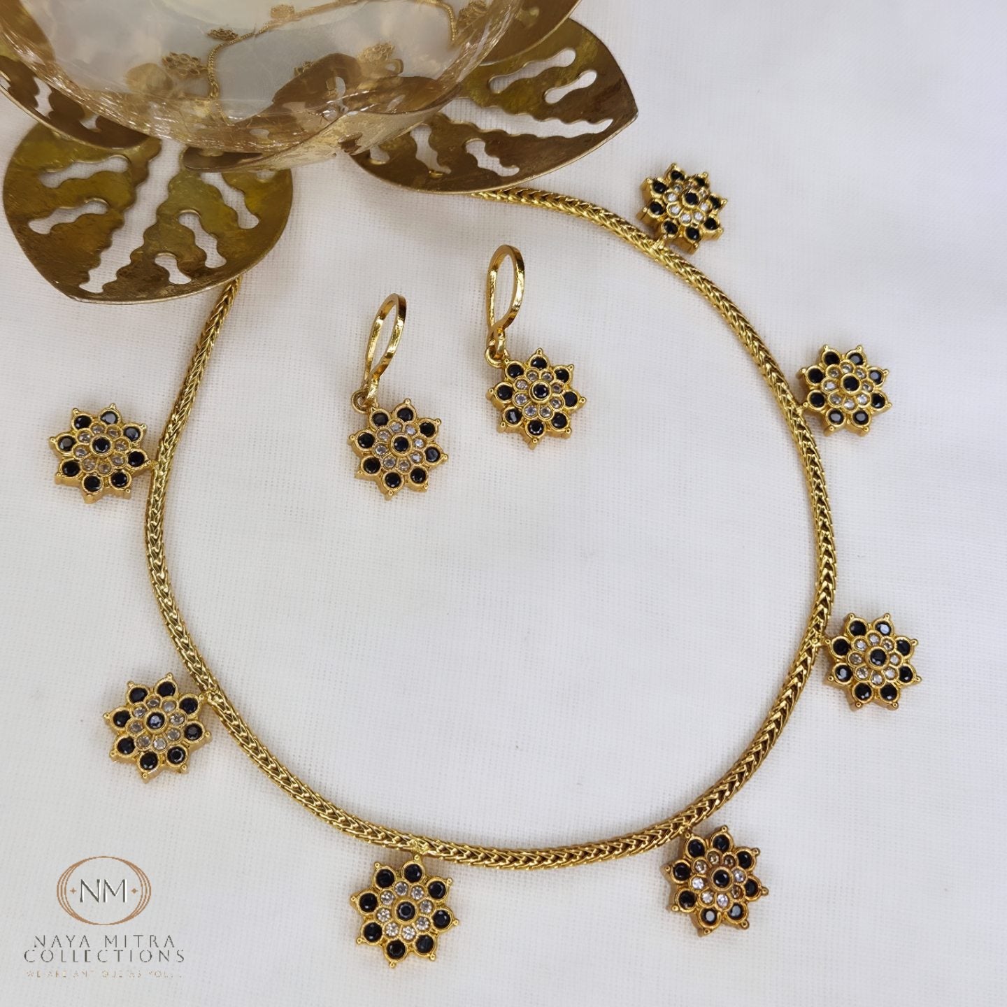 Lady Finger Necklace