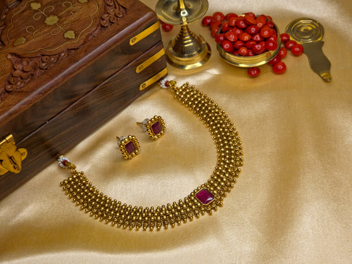 Classic Kasumala-Inspired Ball Necklace Set
