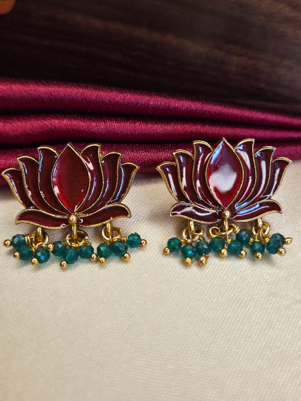 Lotus Enamel Necklace Set