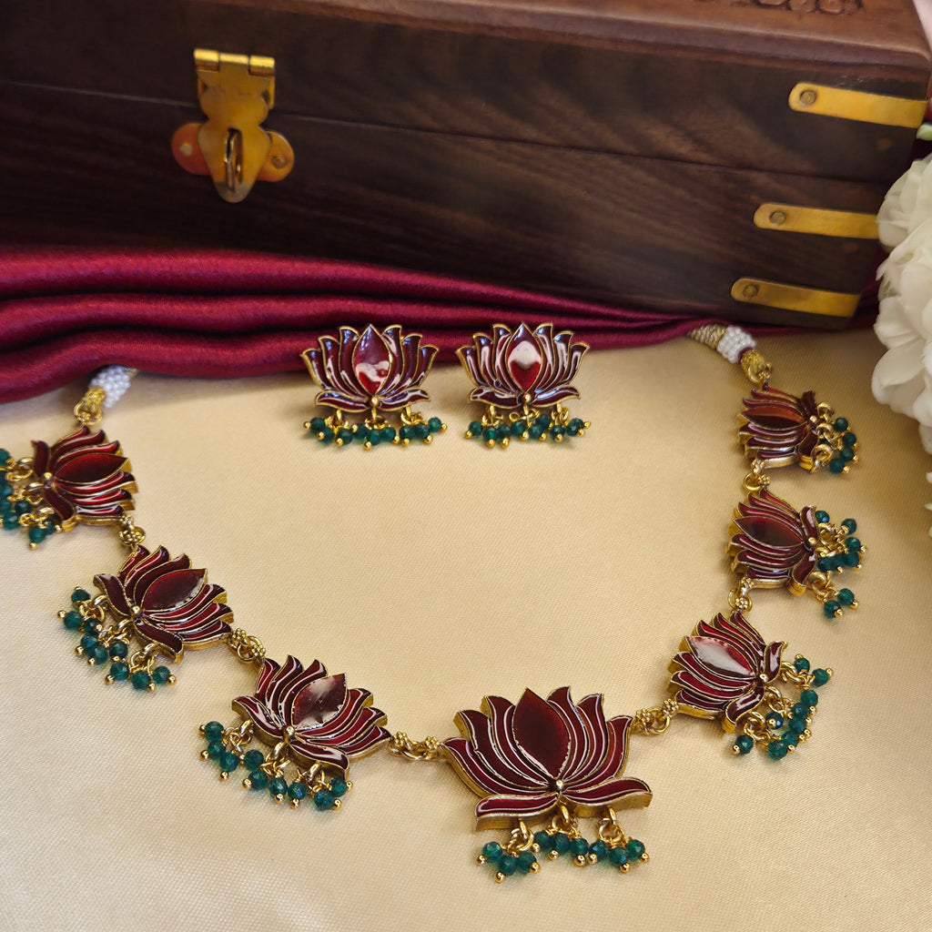Lotus Enamel Necklace Set