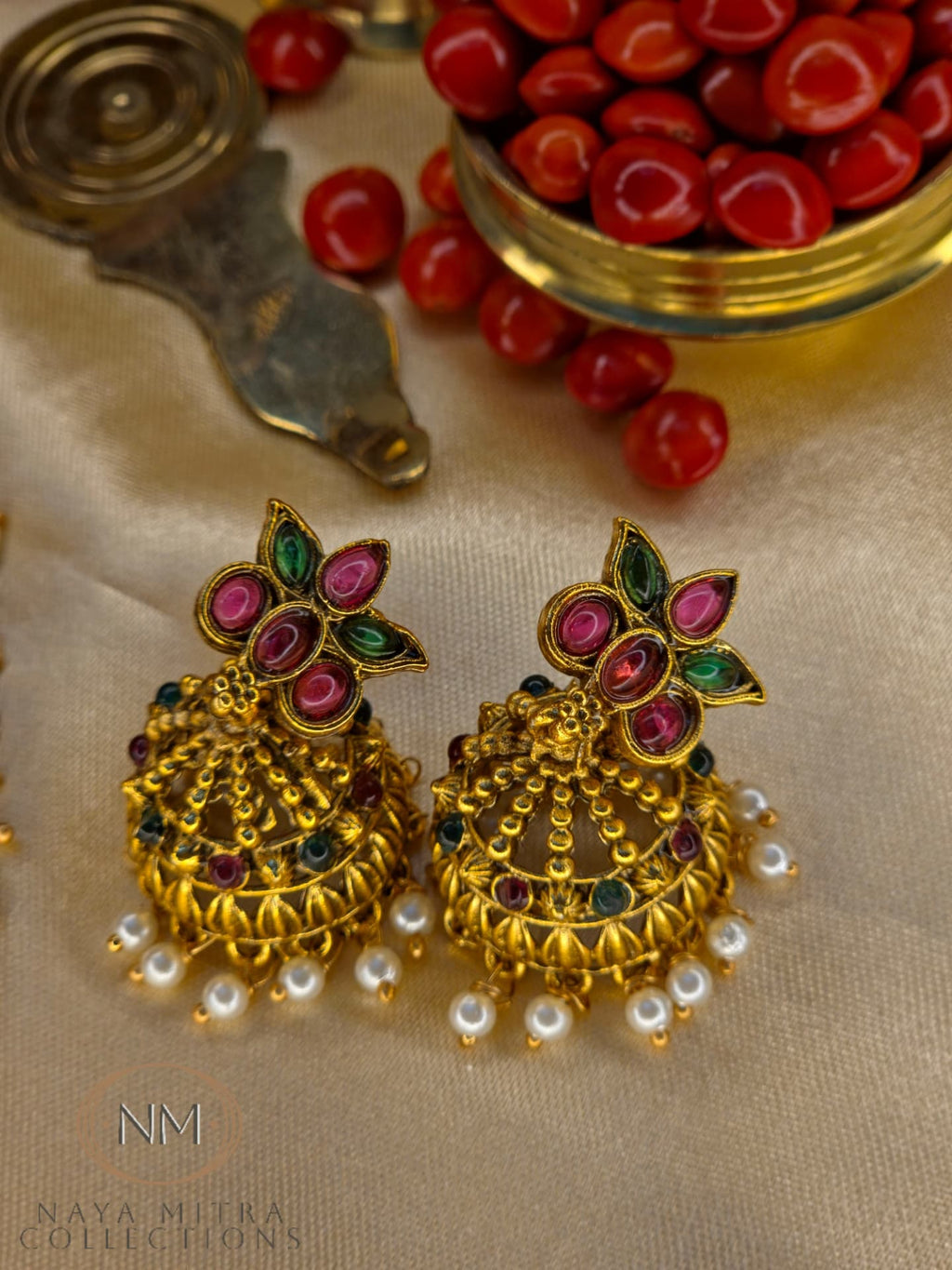 Lakshmi Kemp Pearl Haaram Set