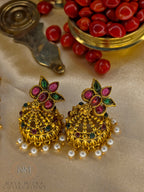 Lakshmi Kemp Pearl Haaram Set