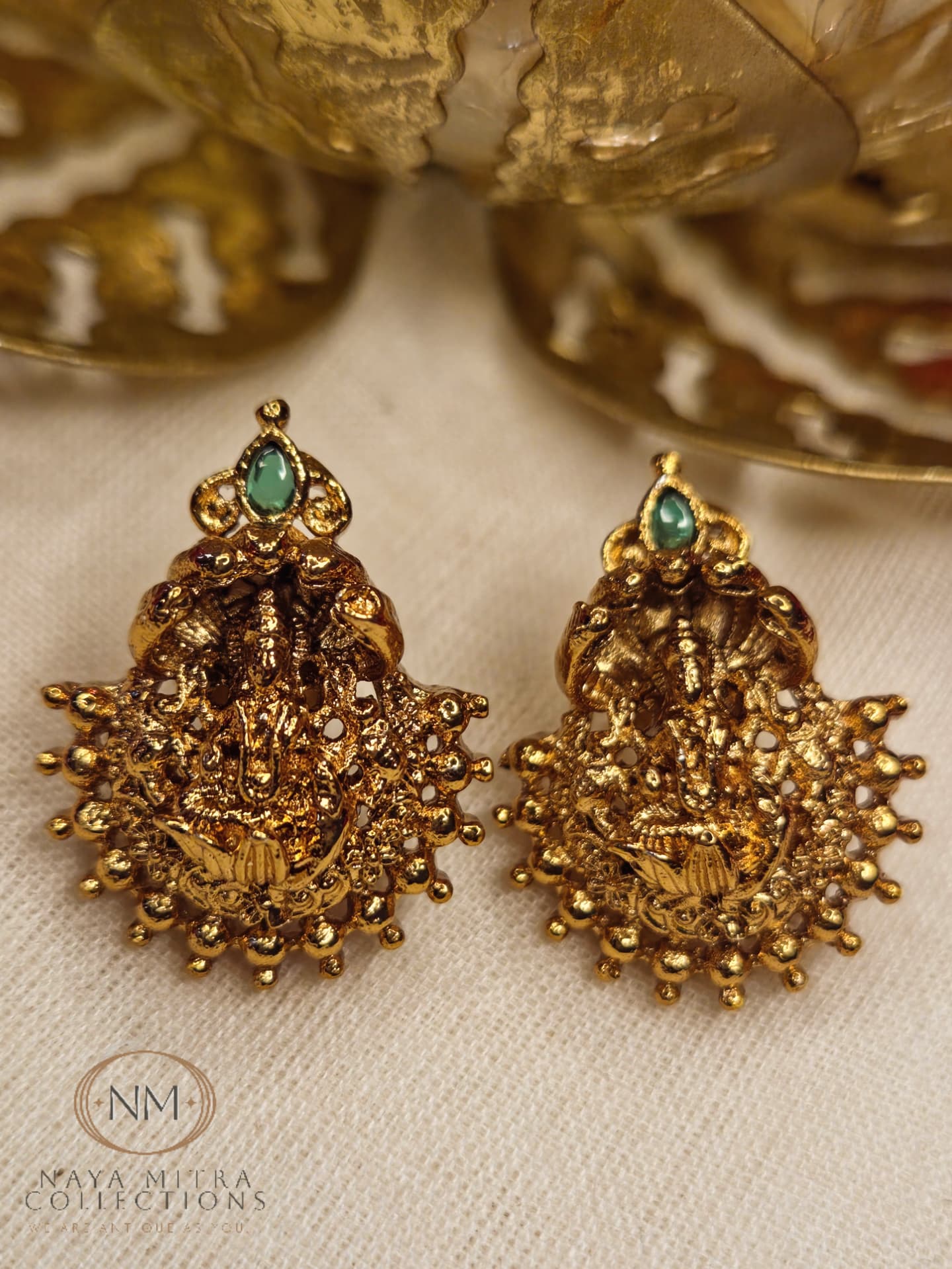 Premium Naga Pendant Choker