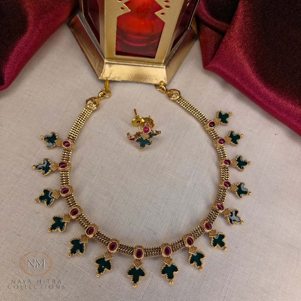 Premium Leaf Motif Palakka Necklace Set